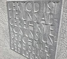 Gedenktafel Schriftgestaltung